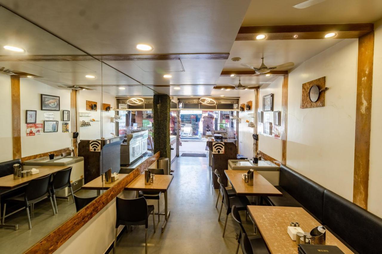 Hotel Vyankatesh & Pure Veg Restaurant Mahabaleshwar Exterior photo